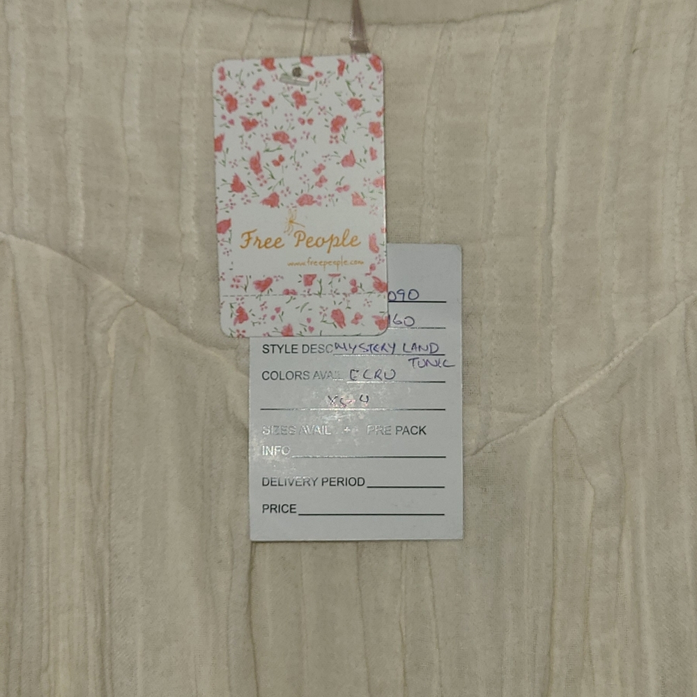 BRAND NEW FREE PEOPLE TUNIC